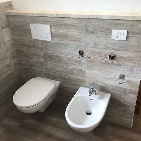 Luciano Apartmán
